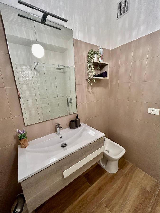 Residenza D'Annunzio Apartment Trieste Bagian luar foto