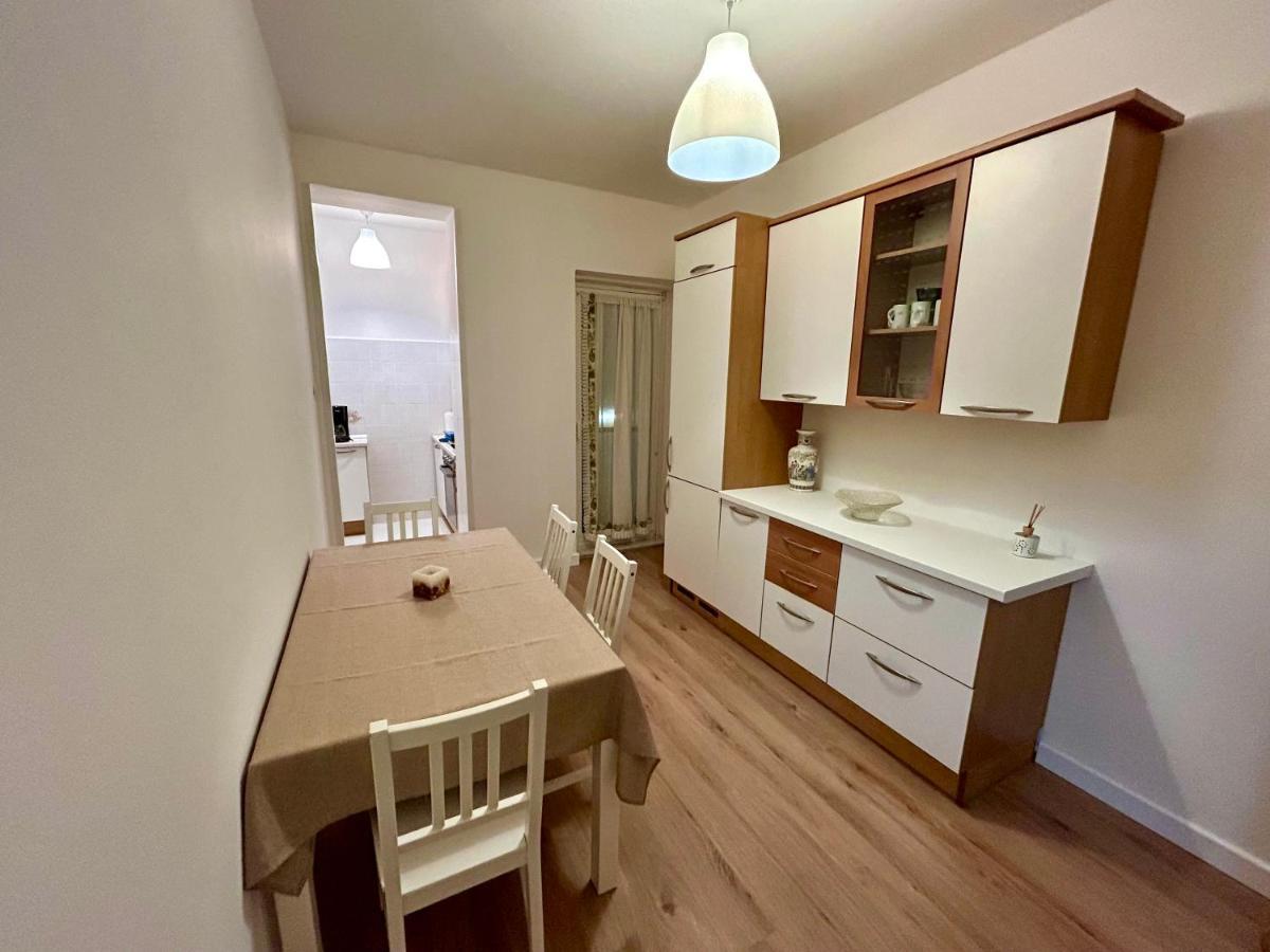 Residenza D'Annunzio Apartment Trieste Bagian luar foto